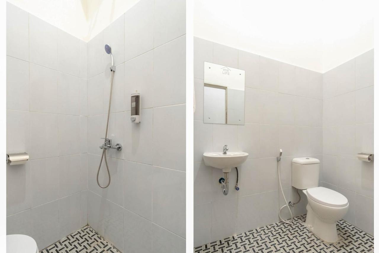 Hotel Oyo Living 2843 Raz House Syariah Medan Esterno foto